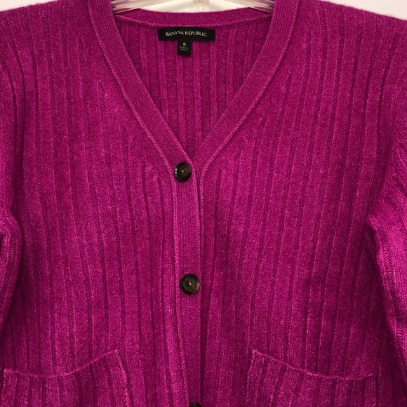 Banana Republic button down cardigan - Picture 9 of 16